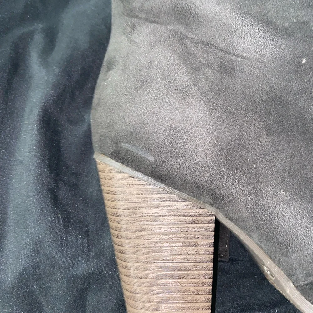 Journee Collection booties - Picture 2 of 5